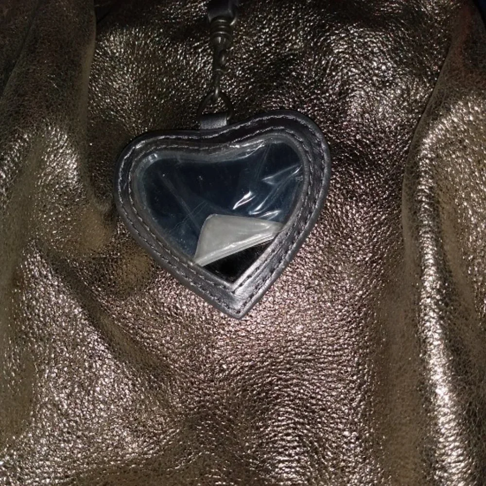 JUICY COUTURE GOLD LEATHER FLUFF HOBO HANDBAG PURSE**MAGNETIC CLOSURES**RARE! - Picture 7 of 12